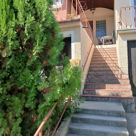 Bata Apartamento Kanjiža